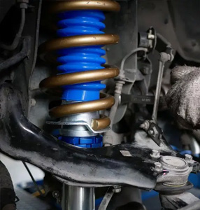 Замена амортизаторов